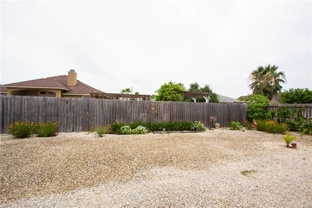 13954 Seafarer Dr, Corpus Christi, TX 78418