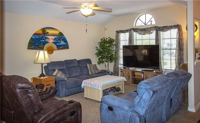 13954 Seafarer Dr, Corpus Christi, TX 78418