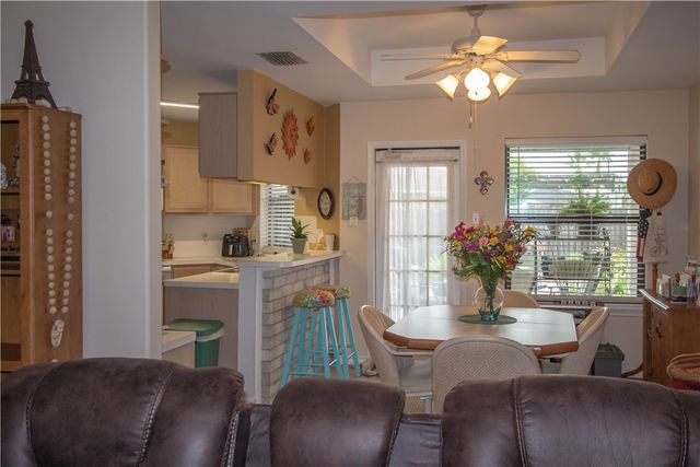 13954 Seafarer Dr, Corpus Christi, TX 78418