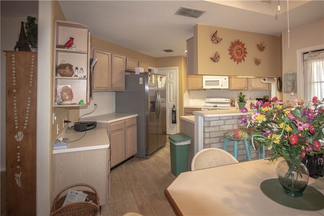 13954 Seafarer Dr, Corpus Christi, TX 78418