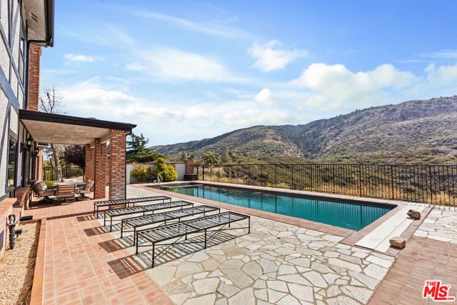 28765 Pine Canyon Road, Lake Hughes, CA 93532