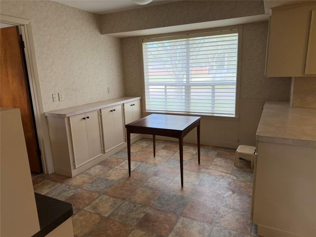 1531 17th Avenue N, Texas City, TX 77590