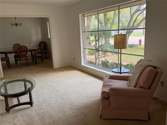 1531 17th Avenue N, Texas City, TX 77590