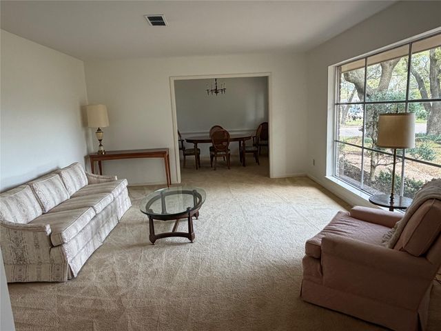 1531 17th Avenue N, Texas City, TX 77590