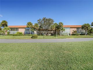 29 Vista Gardens Trail 203, Vero Beach, FL 32962