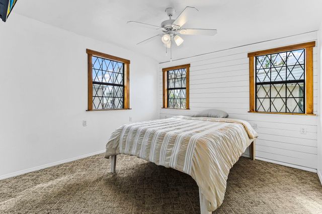 304 Sunrise Drive, Livingston, TX 77351