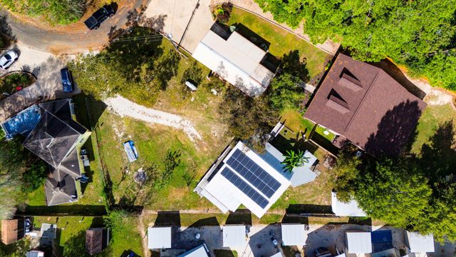 304 Sunrise Drive, Livingston, TX 77351