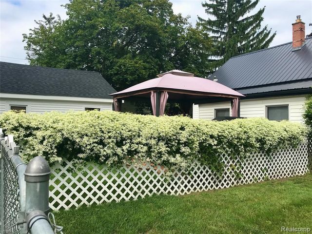 10444 Quirk Road, Van Buren, MI 48111