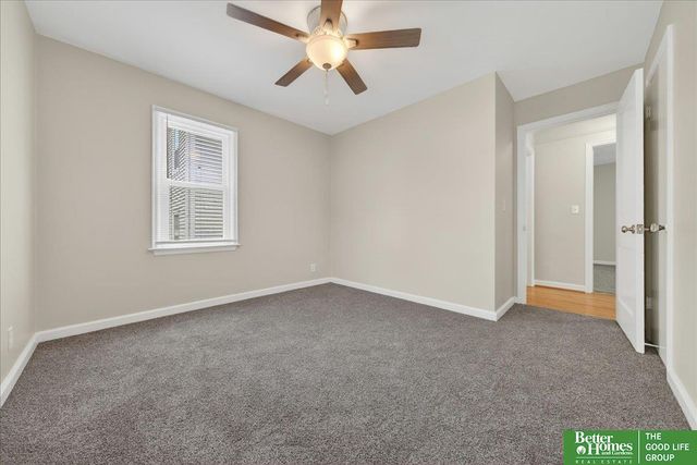 2725 S 42 Street, Omaha, NE 68105
