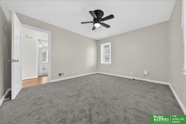 2725 S 42 Street, Omaha, NE 68105