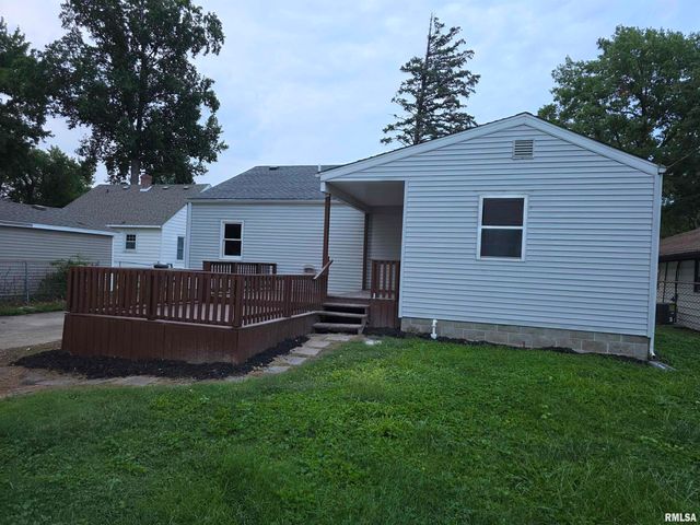 3357 S 3RD Street, Springfield, IL 62703