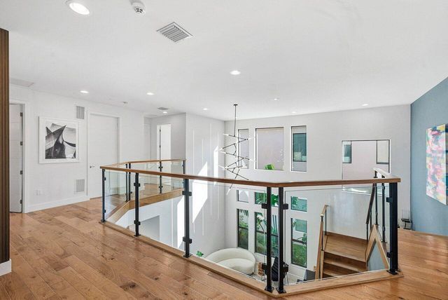 8092 Laurel Falls Drive, Boca Raton, FL 33496