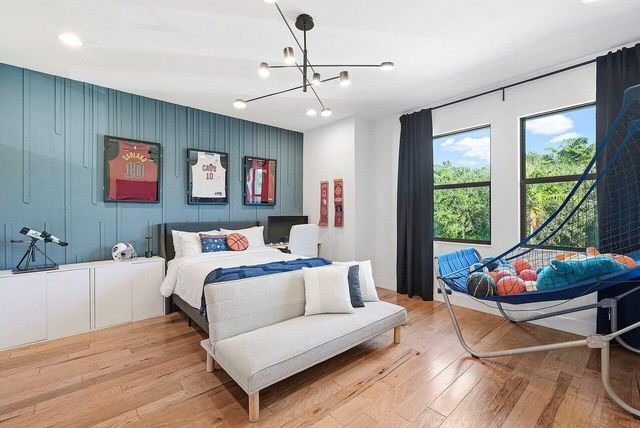 8092 Laurel Falls Drive, Boca Raton, FL 33496