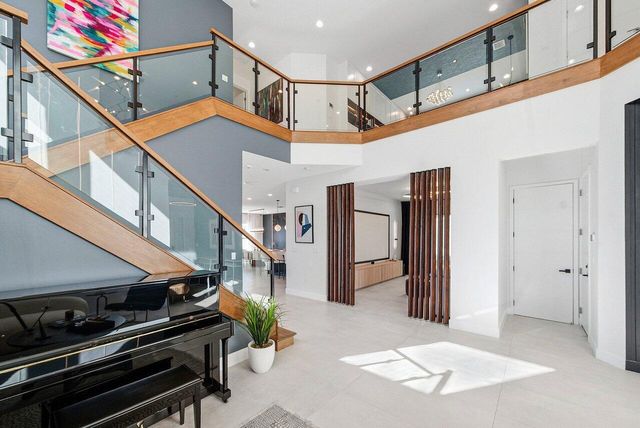 8092 Laurel Falls Drive, Boca Raton, FL 33496