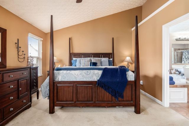 5994 Hampton Corners S, Hilliard, OH 43026