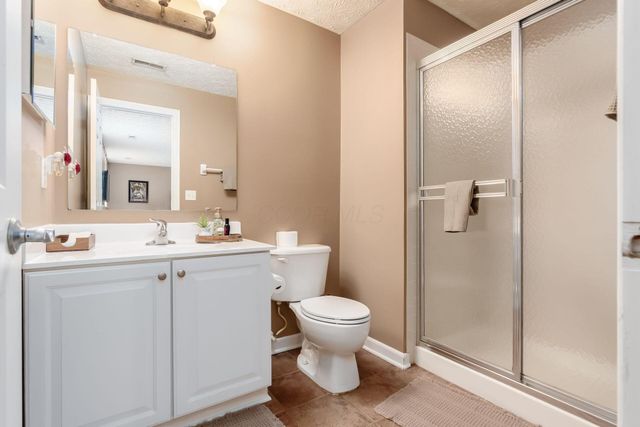 5994 Hampton Corners S, Hilliard, OH 43026