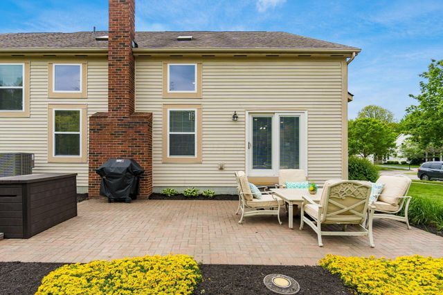 5994 Hampton Corners S, Hilliard, OH 43026