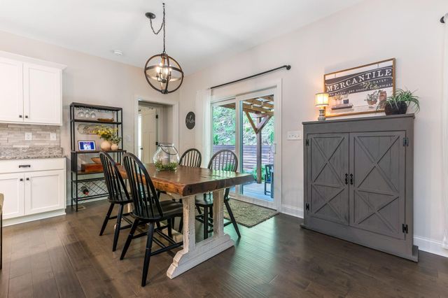866 Howell Drive, Newark, OH 43055