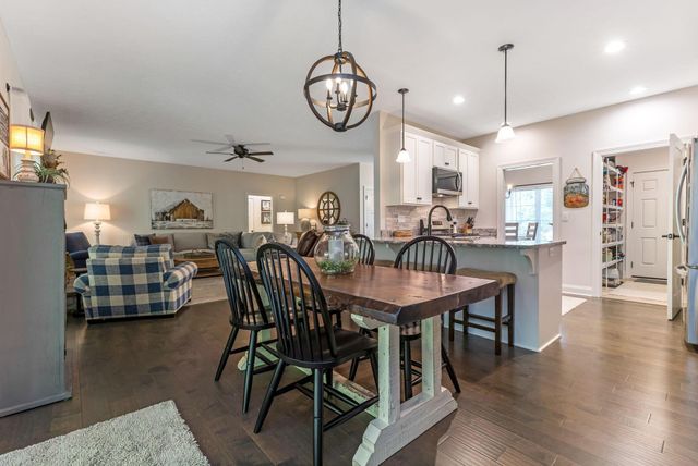 866 Howell Drive, Newark, OH 43055