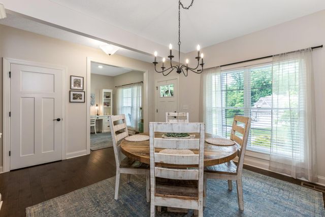 866 Howell Drive, Newark, OH 43055