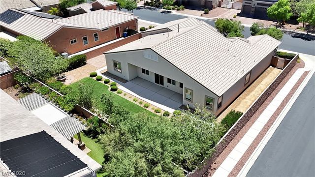 7310 Fresh Harvest Avenue, Las Vegas, NV 89131