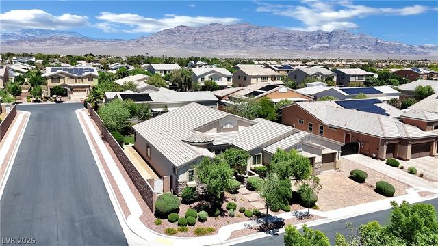 7310 Fresh Harvest Avenue, Las Vegas, NV 89131