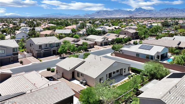 7310 Fresh Harvest Avenue, Las Vegas, NV 89131