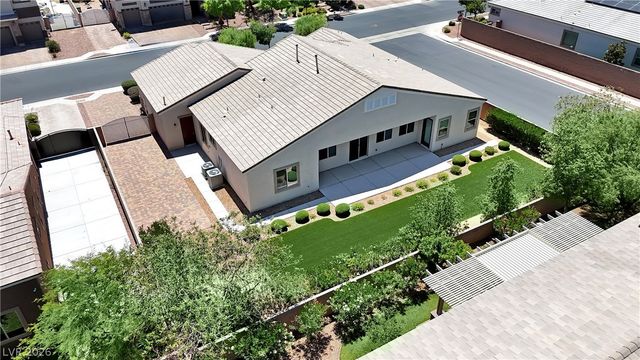 7310 Fresh Harvest Avenue, Las Vegas, NV 89131