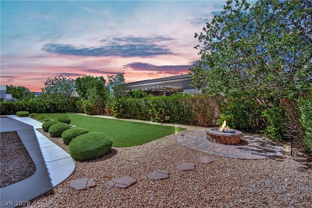 7310 Fresh Harvest Avenue, Las Vegas, NV 89131