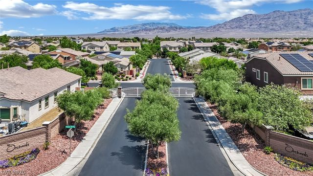 7310 Fresh Harvest Avenue, Las Vegas, NV 89131