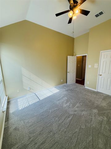 4213 Forestedge Drive, Grand Prairie, TX 75052