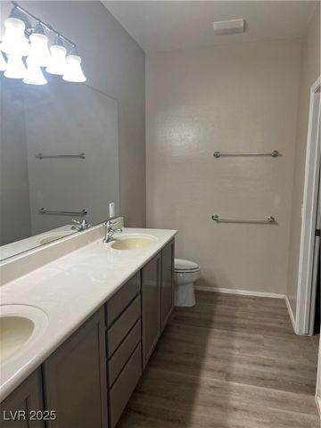 6092 Fox Creek Avenue, Las Vegas, NV 89122