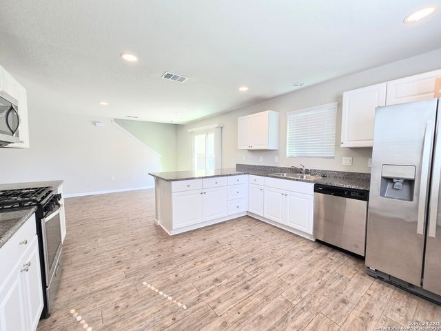 10302 Legacy Hill, San Antonio, TX 78240