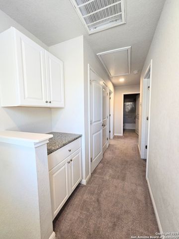 10302 Legacy Hill, San Antonio, TX 78240