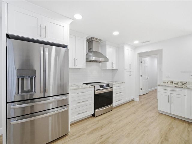 4703 ORANGE GROVE WAY, Palm Harbor, FL 34684