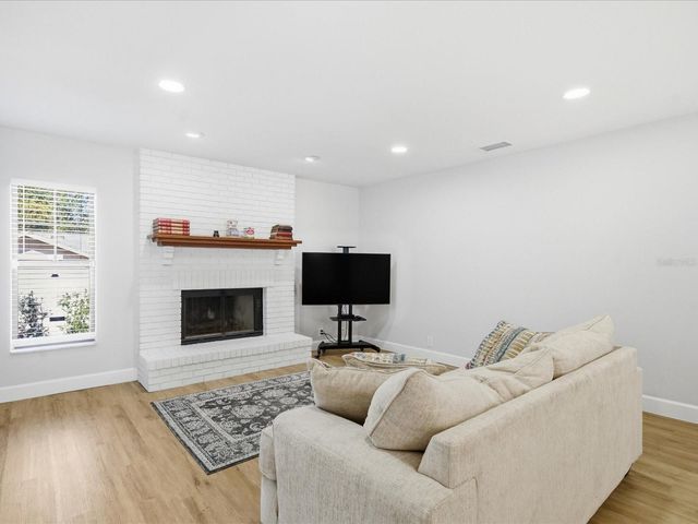 4703 ORANGE GROVE WAY, Palm Harbor, FL 34684