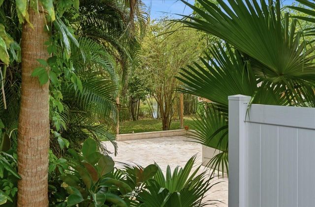 4703 ORANGE GROVE WAY, Palm Harbor, FL 34684