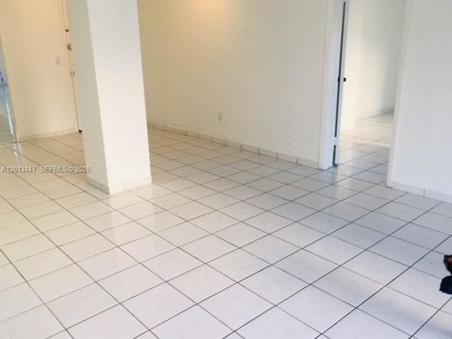 77 Crandon Blvd 2E, Key Biscayne, FL 33149