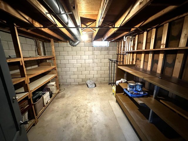 2722 N Taylor DRIVE, Sheboygan, WI 53083