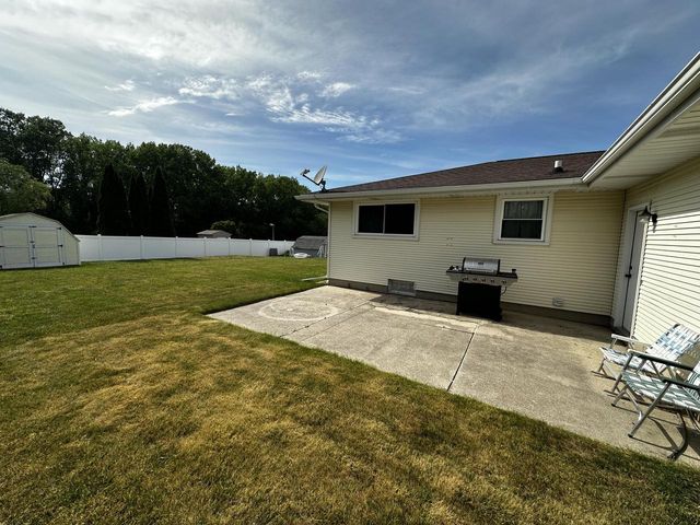 2722 N Taylor DRIVE, Sheboygan, WI 53083