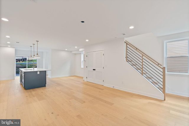 1212 UNION AVE, Baltimore, MD 21211