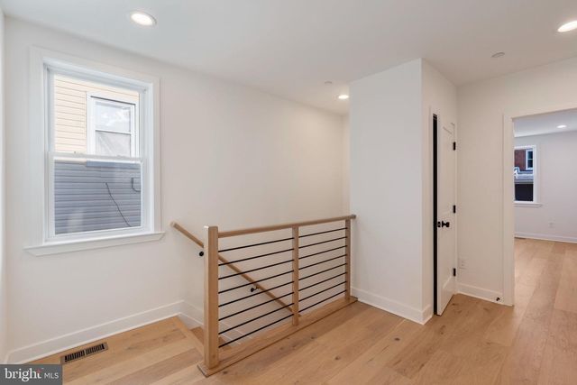 1212 UNION AVE, Baltimore, MD 21211