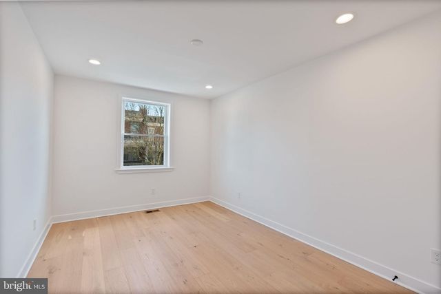 1212 UNION AVE, Baltimore, MD 21211