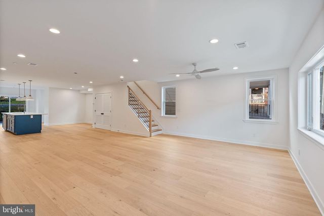 1212 UNION AVE, Baltimore, MD 21211