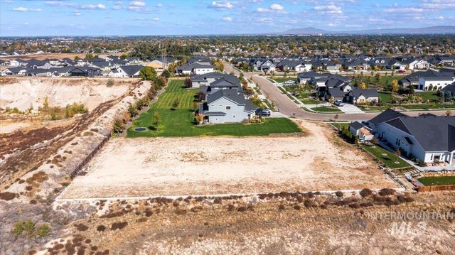 1751 W Kamet Ct, Nampa, ID 83686