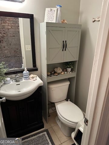 102 N Hill Street APT 308, Griffin, GA 30223