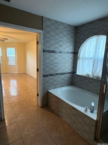 434 BOBCAT HOLW, San Antonio, TX 78251