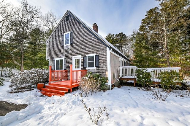 46 Service Rd, Sandwich, MA 02537