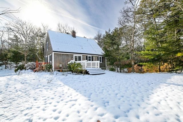 46 Service Rd, Sandwich, MA 02537