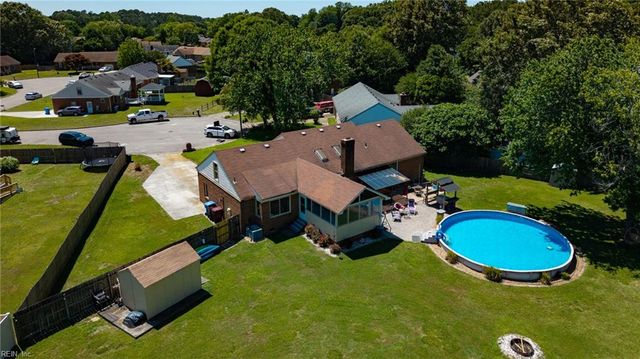 1103 Northmoor CT, Chesapeake, VA 23322